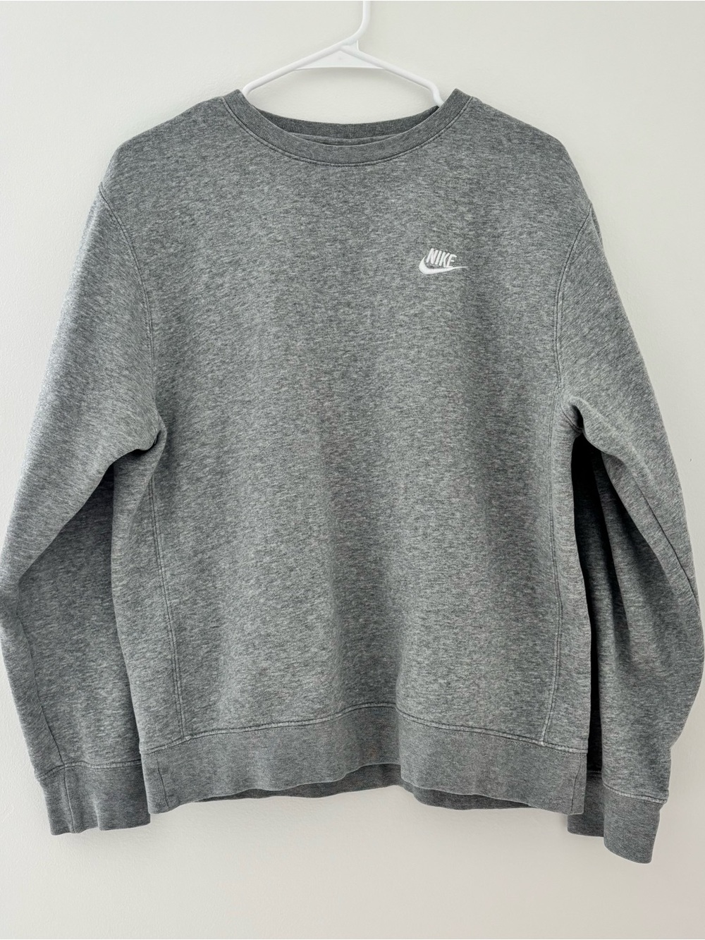 Nike Men's Sportswear Club Crewneck Sweatshirt Heather Grey